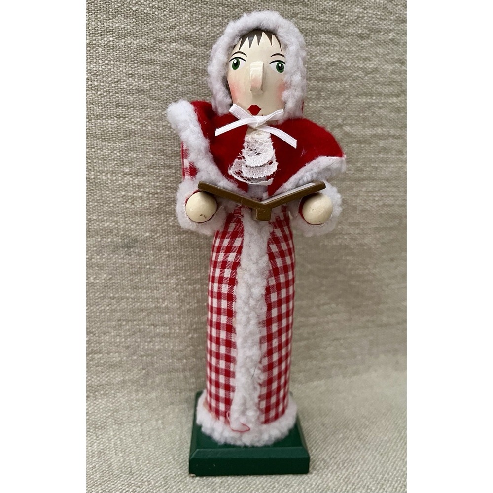2007 Limited Edition Christmas Nutcracker Female Caroler Red Gingham 8.25 inch